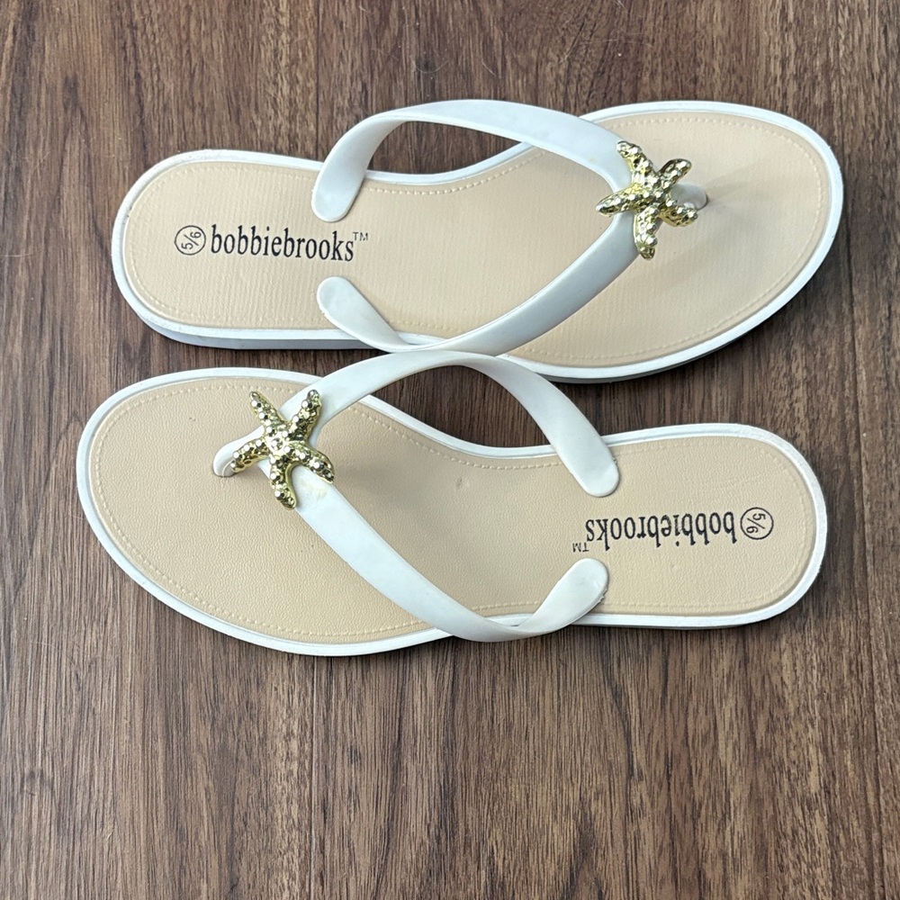 Bobbie Brooks Cream and Gold Starfish Sandals